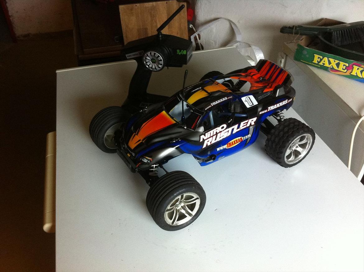 Off-Roader Traxxas Nitro Rustler billede 1