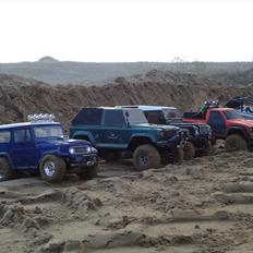 Off-Roader CC-01 Toyota Land cruser 40