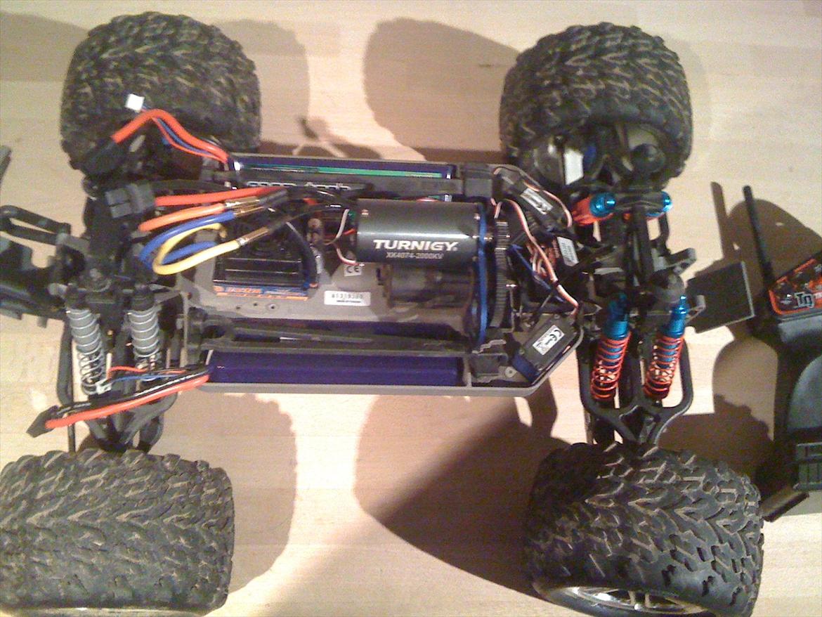 Off-Roader E-maxx Brushless billede 8