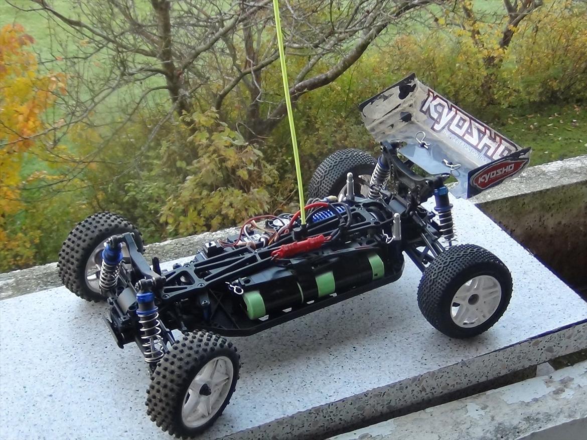 Buggy Kyosho Lazer ZX-5 (solgt) billede 5