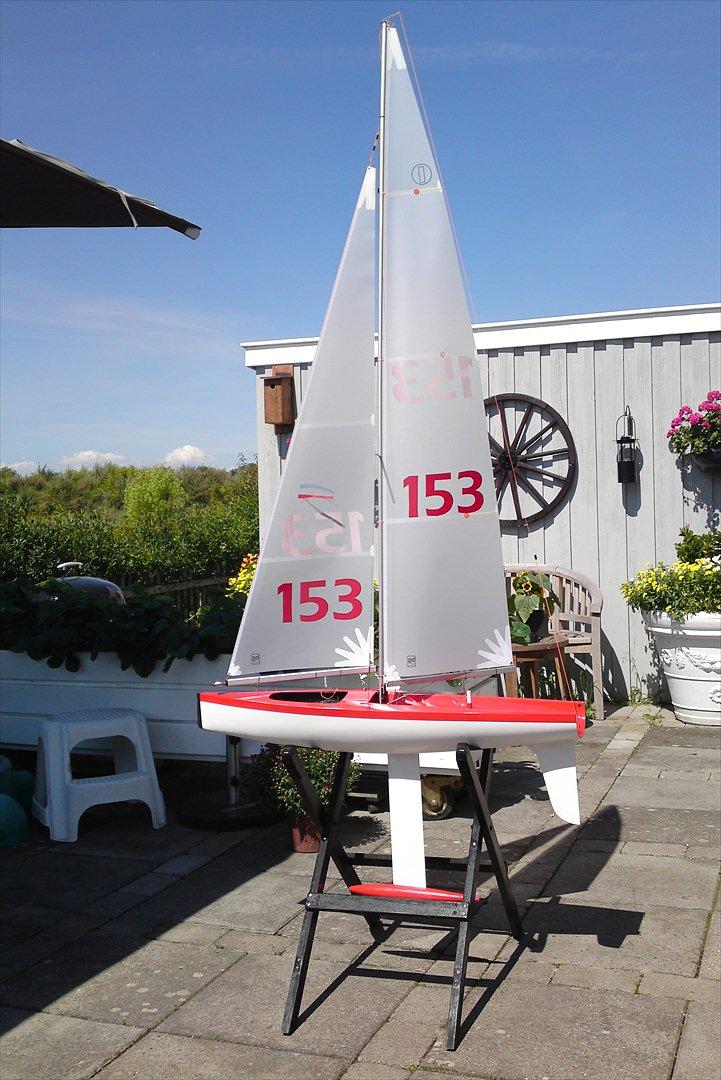 Båd  IOM - IOM  T-rex billede 1