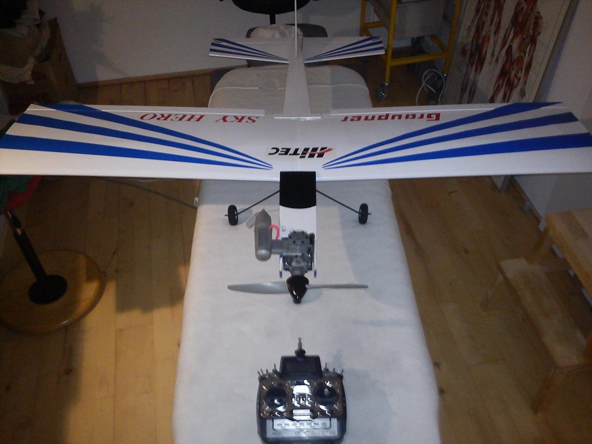 Fly Graupner Sky Hero II 10ccm billede 2