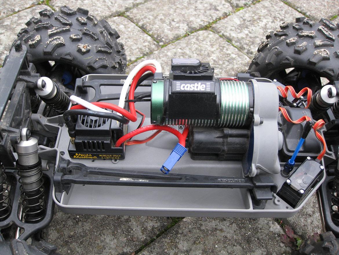 Truck Traxxas E-maxx  billede 3