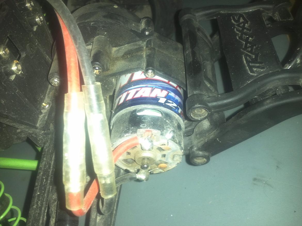 Off-Roader Traxxas Monster Jam (Grave Digger) billede 4