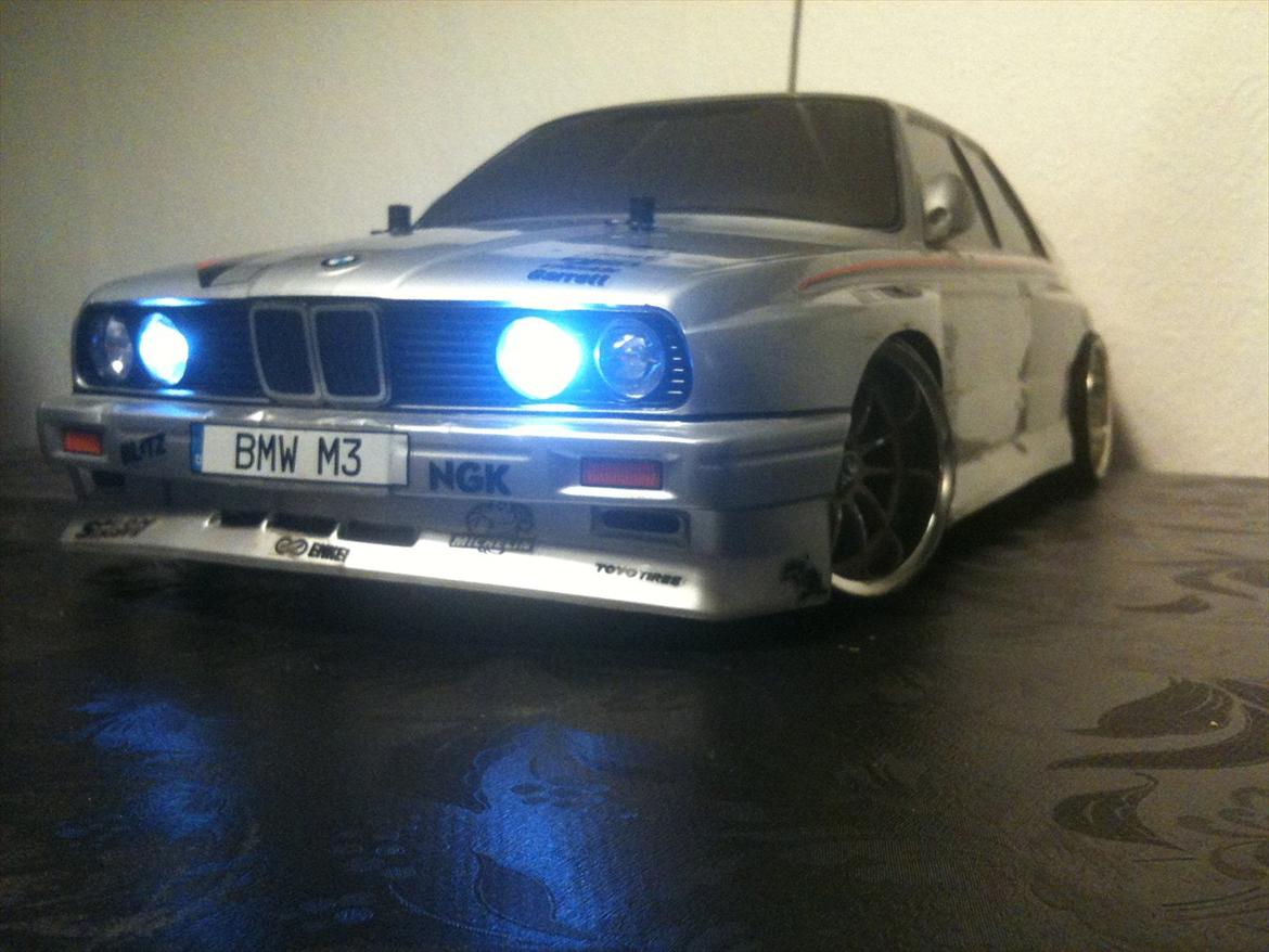 Bil BMW M3 Tamiya TT01D - Så blev den lige pimpet;) billede 2