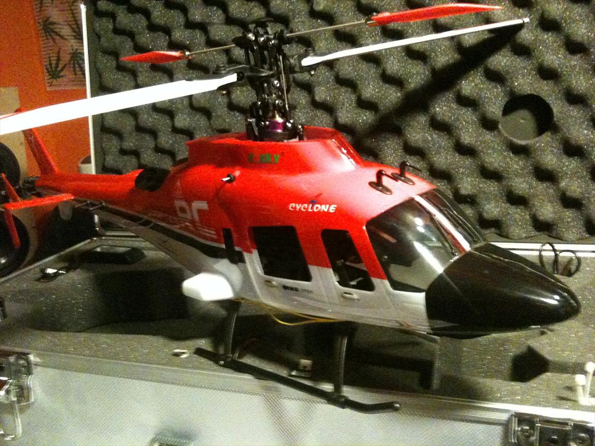 Helikopter ESky Belt CP CX 450 - sød ser den da ud billede 1