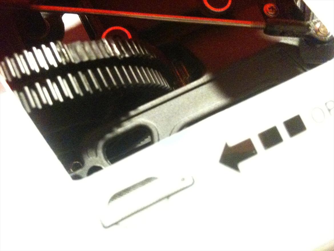 Helikopter ESky Belt CP CX 450 - ja, jeg tror tandhjulene skal skiftes hehe

bang! grrrrrrrra! har det sagt..  billede 8