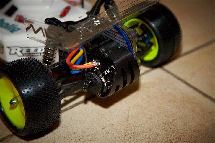 Buggy Associated RC10 B4.1 FT billede 5