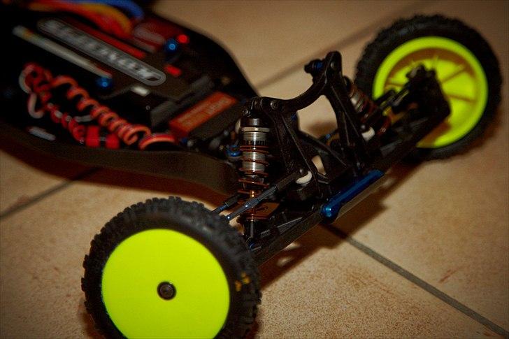 Buggy Associated RC10 B4.1 FT billede 7