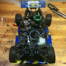 Buggy kyosho mini inferno 09