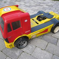 Truck FG Mercedes - Largescale