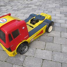 Truck FG Mercedes - Largescale