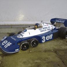 Bil Tamiya 49154 Tyrrell P34 6-wheeler.