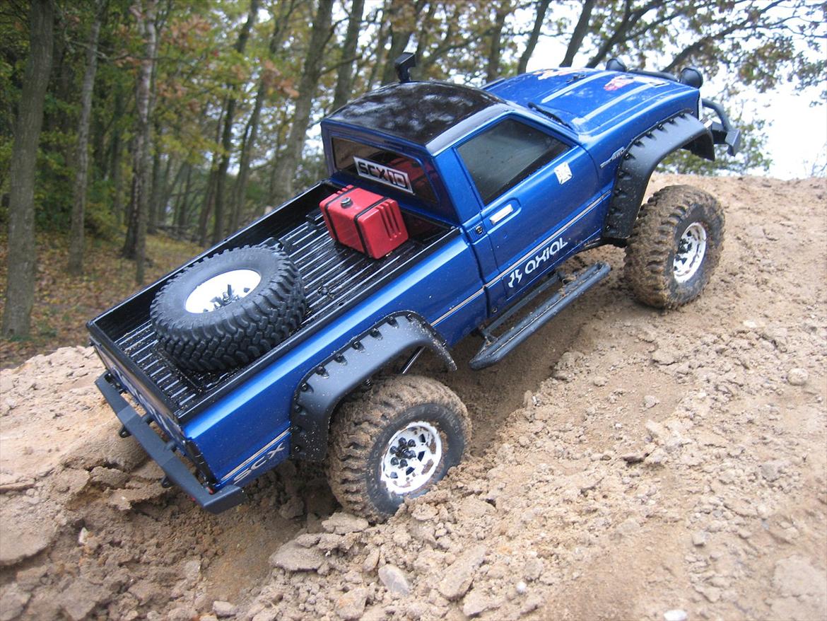 Bil Axial SCX-10 Hilux billede 2