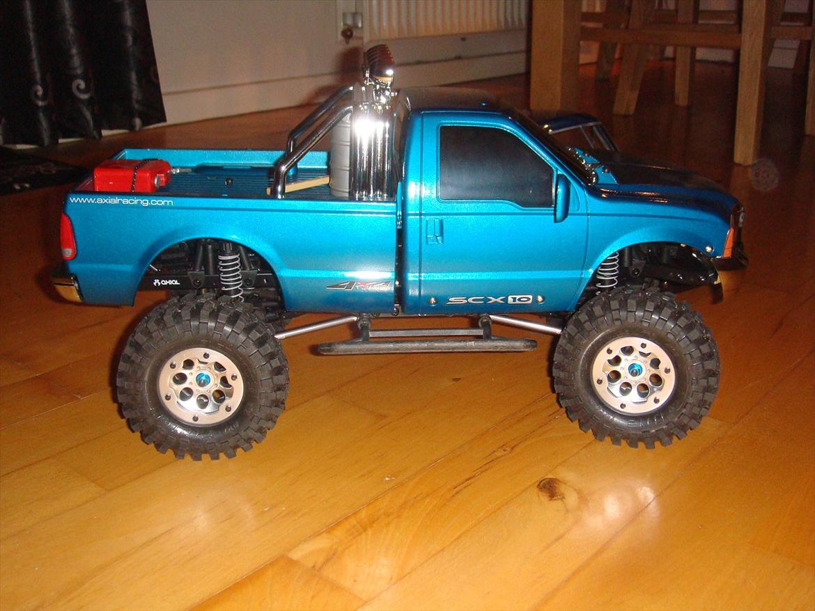 Off-Roader Axial SCX-10 Ford F-350 billede 2