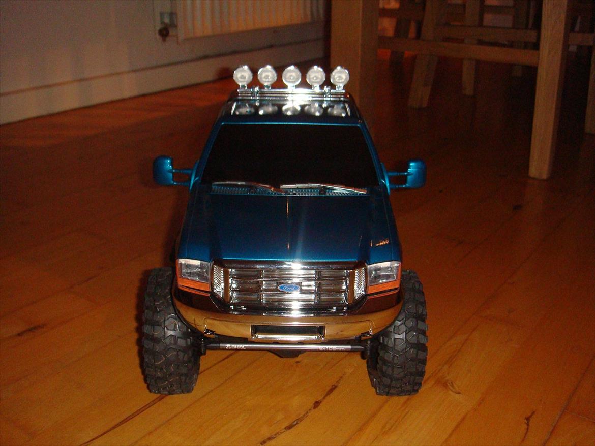 Off-Roader Axial SCX-10 Ford F-350 billede 5