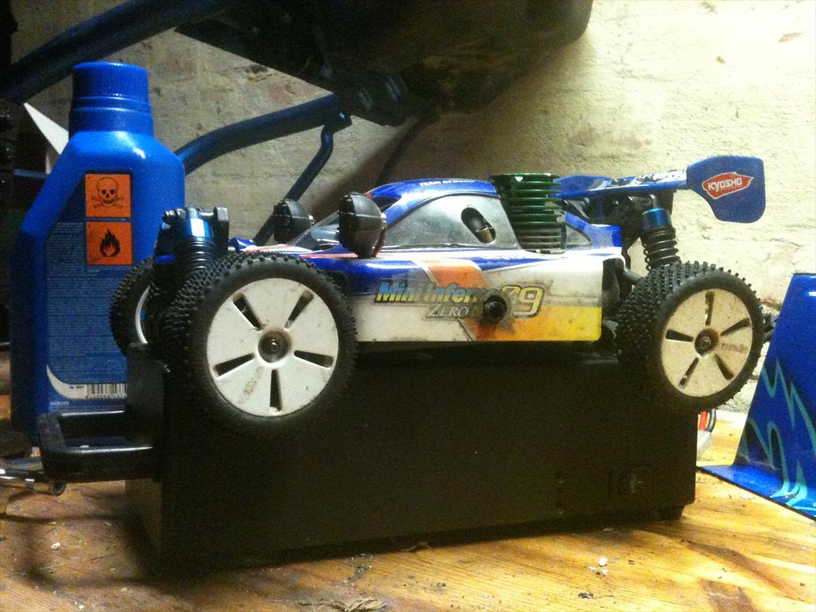 Buggy kyosho mini inferno 09 billede 15