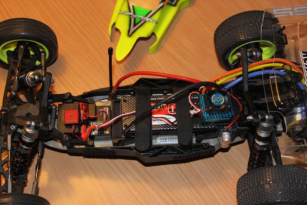 Buggy TLR 22 billede 6