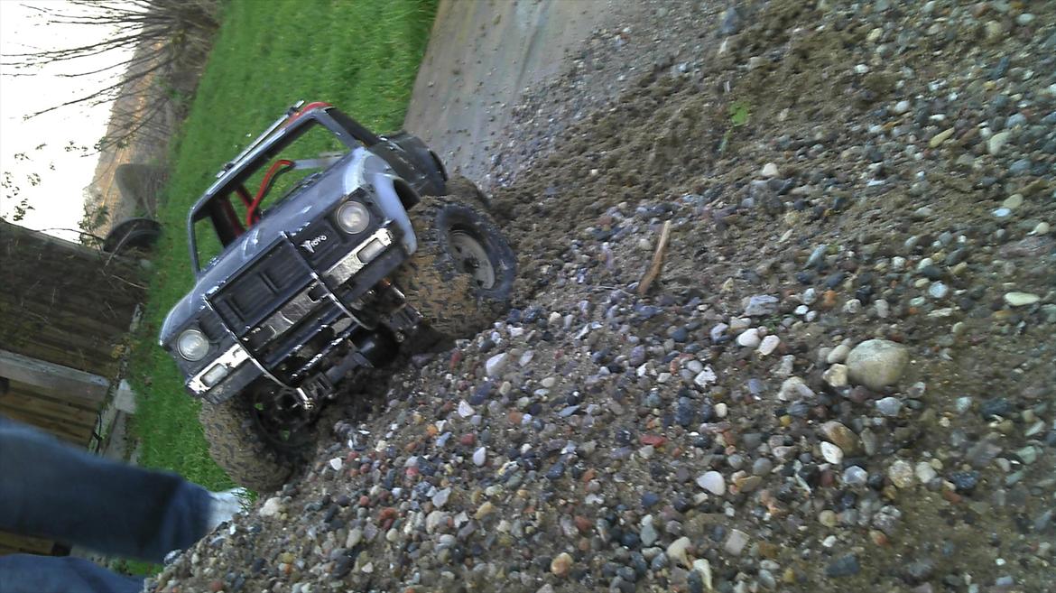 Off-Roader Tamiya Toyota Hilux Junkyard dog  billede 3