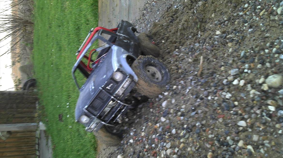 Off-Roader Tamiya Toyota Hilux Junkyard dog  billede 4