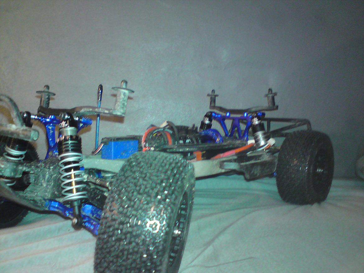 Off-Roader Slash 4x4 Brushless 2,4GHz billede 9