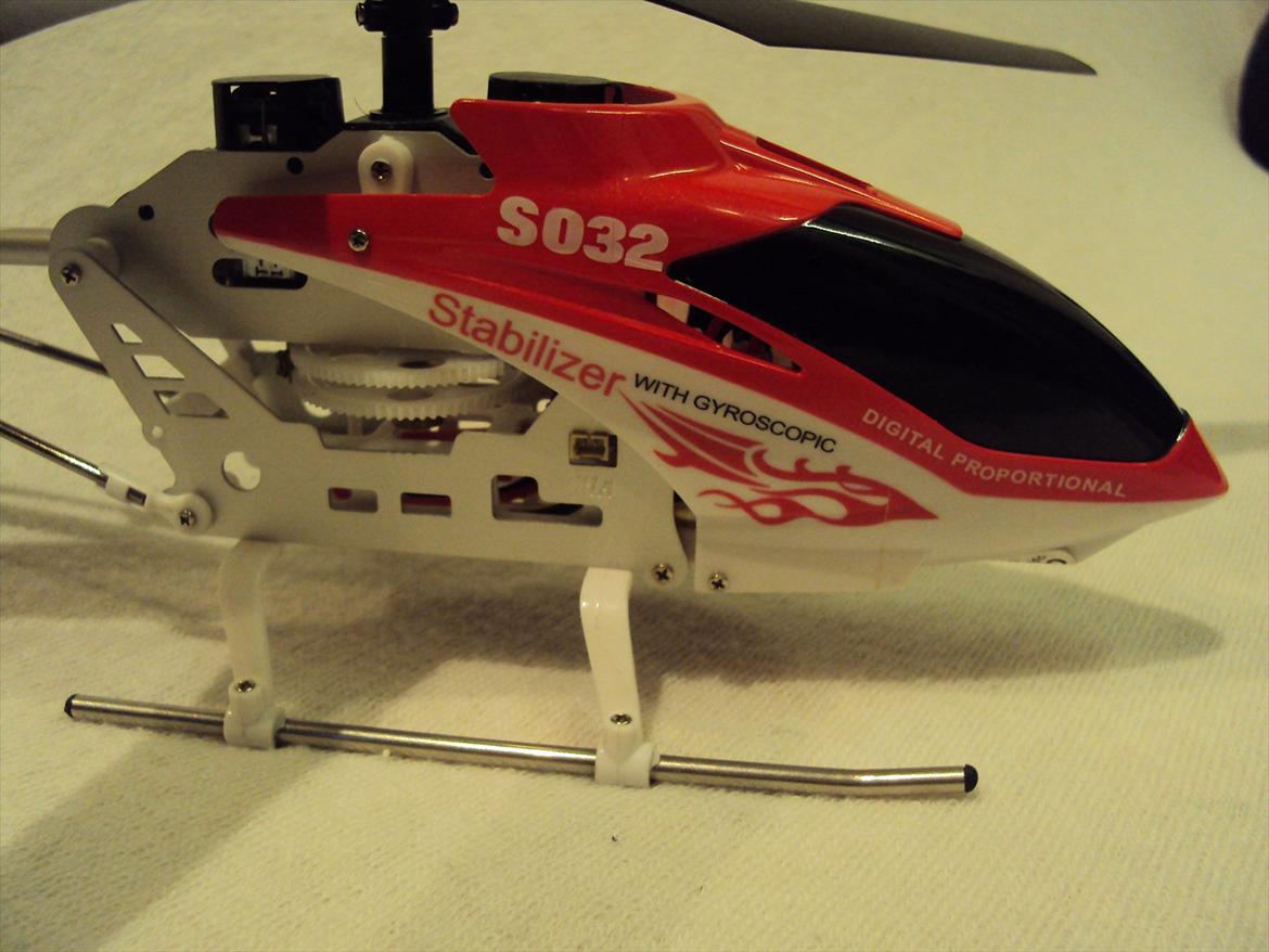 Helikopter Syma S032G billede 2