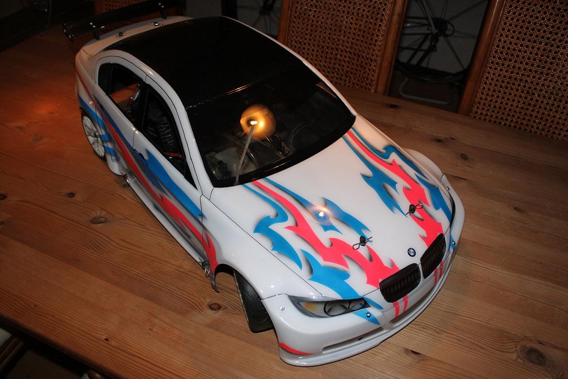 Bil FG  sportsline 08 BMW 320 - BMW 320si set skråt oppe fra billede 8