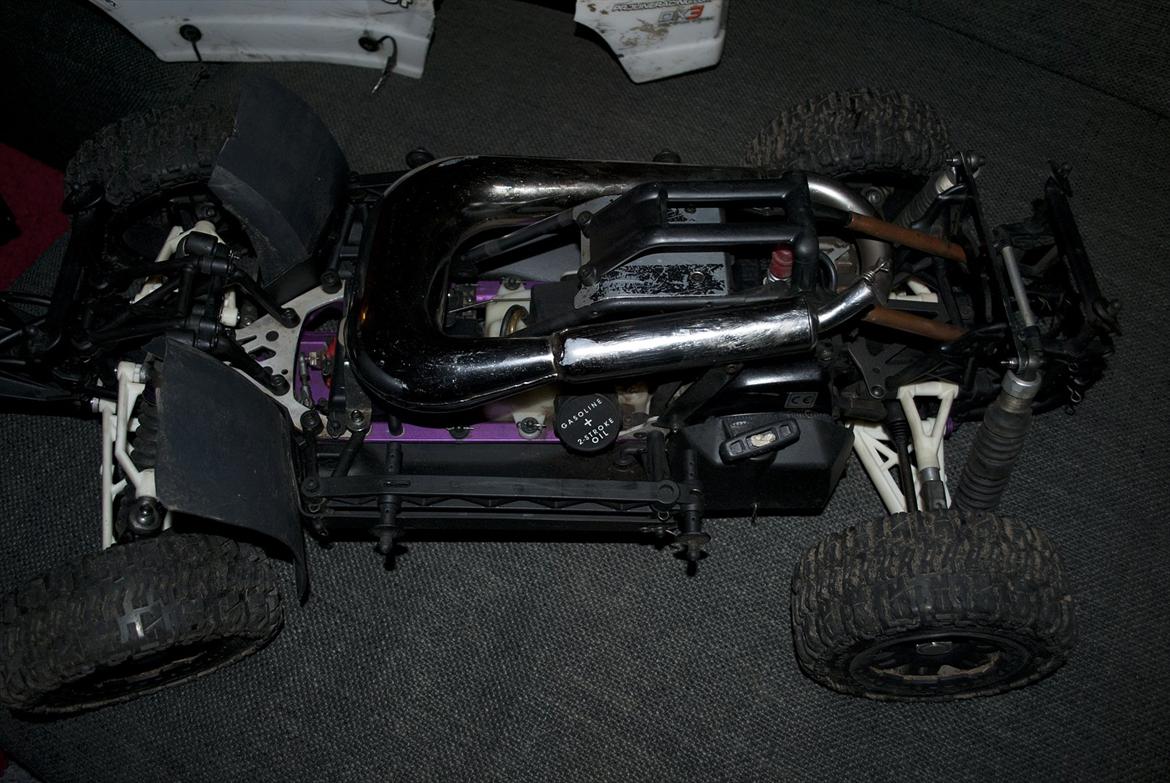 Buggy Hpi Baja 5T. (SOLGT) - Nye arme hele vejen rund billede 2