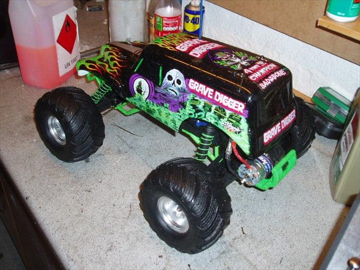 Off-Roader Traxxas Monster jam (Grave Digger) billede 2