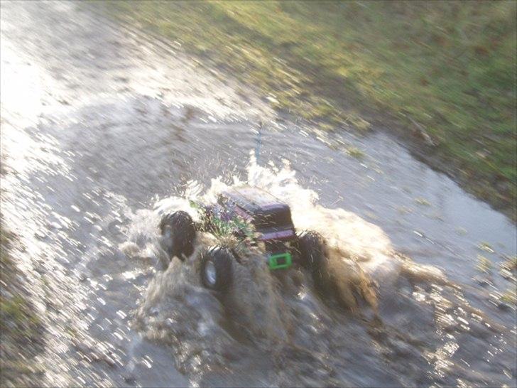 Off-Roader Traxxas Monster jam (Grave Digger) billede 13