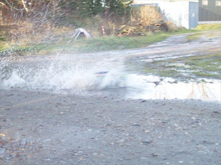 Off-Roader Traxxas Monster jam (Grave Digger) billede 14