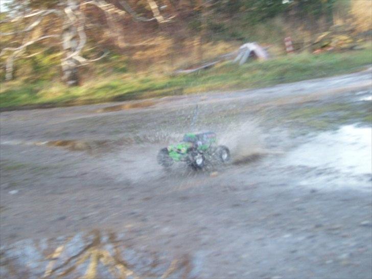 Off-Roader Traxxas Monster jam (Grave Digger) billede 15