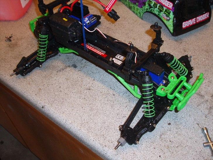 Off-Roader Traxxas Monster jam (Grave Digger) billede 18