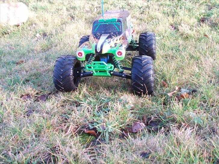 Off-Roader Traxxas Monster jam (Grave Digger) billede 19