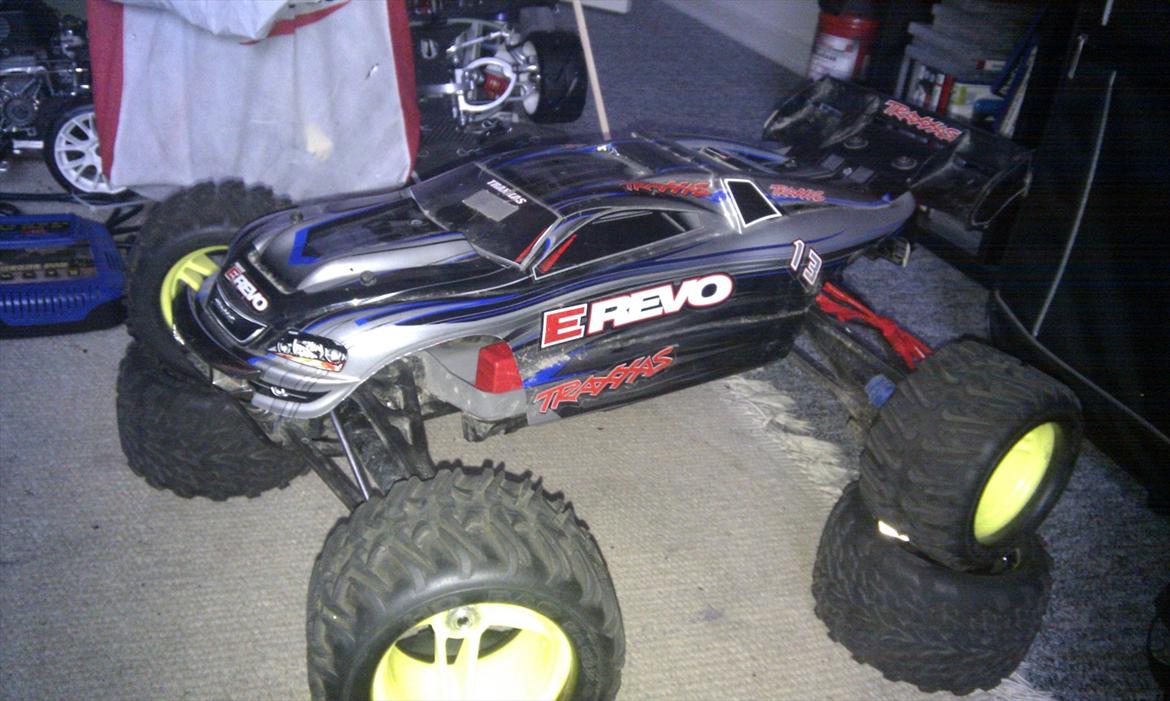 Buggy Traxxas E-Revo billede 1