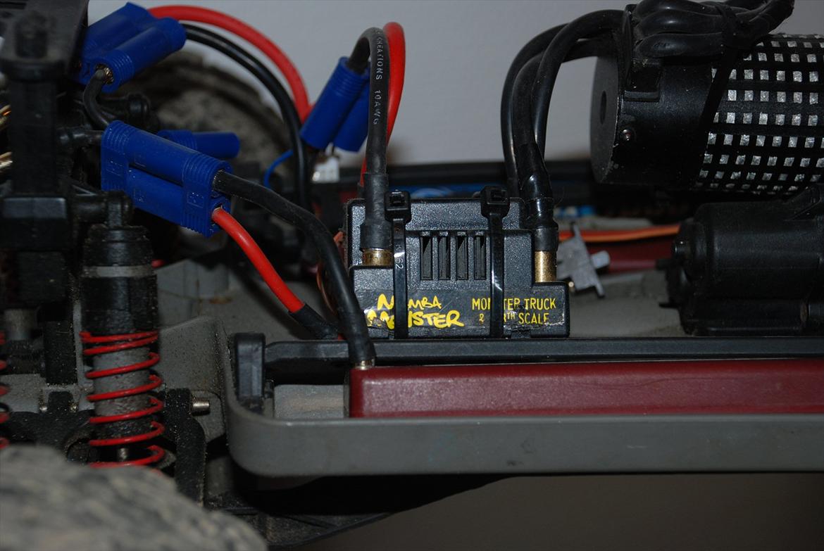 Truck Traxxas E-maxx billede 8