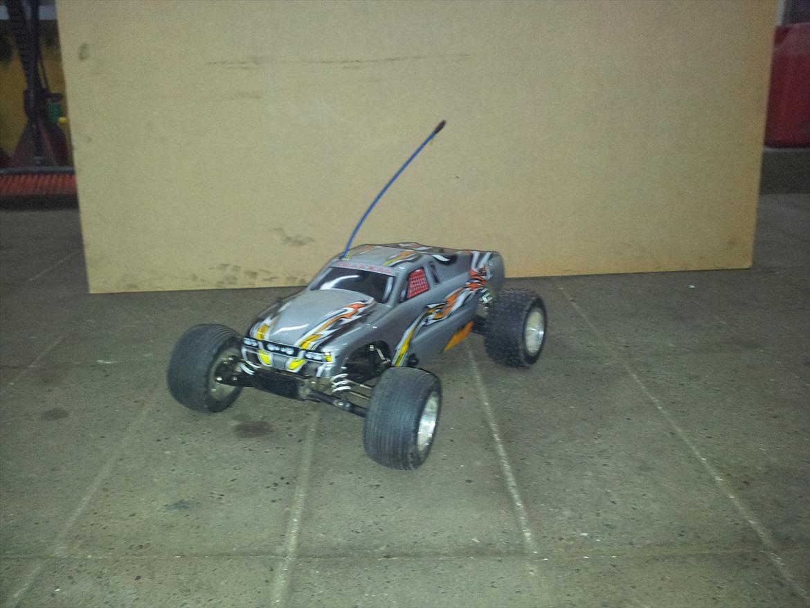 Off-Roader Traxxas Nitro sport billede 2