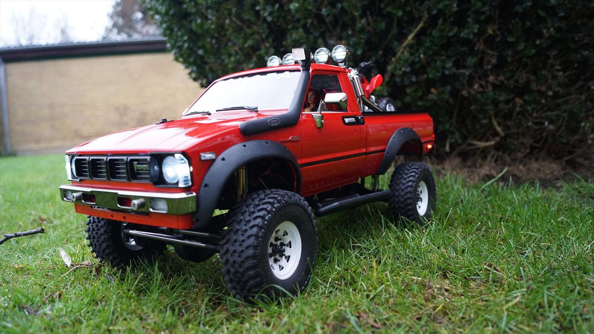 Bil Axial SCX-10 Babe's Hilux truck  billede 2