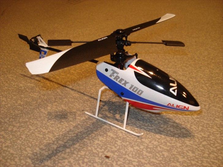 Helikopter T-rex 100S  (solgt)  billede 3