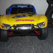 Off-Roader traxxas slash vxl 1/16