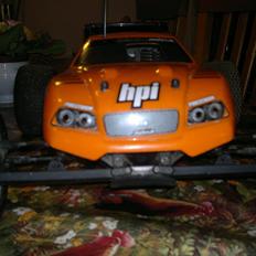 Off-Roader Firestorm-10T