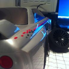 Bil skyline hpi e10 ( skrodet / brugt i dele)