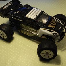 Off-Roader Stealth x09 truggy brushless