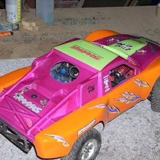 Off-Roader traxxas slayer 3,3