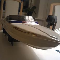 Båd traxxas villain