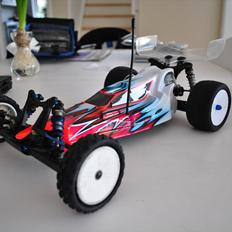 Buggy CML C4.1 ( Team Associated B4.1 ombygnings kit)