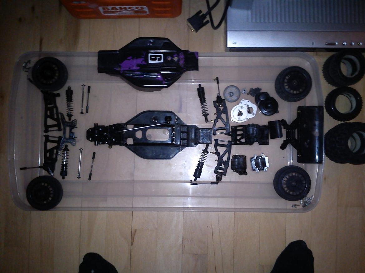 Buggy Tamiya DF-03 Dark impact - ca. 1 time efter jeg fik fingrerne i den :) billede 18