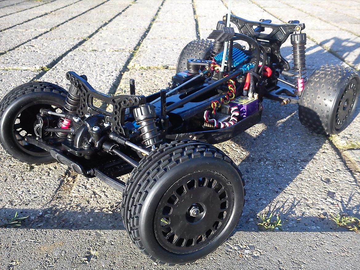 Buggy Tamiya DF-03 Dark impact billede 1