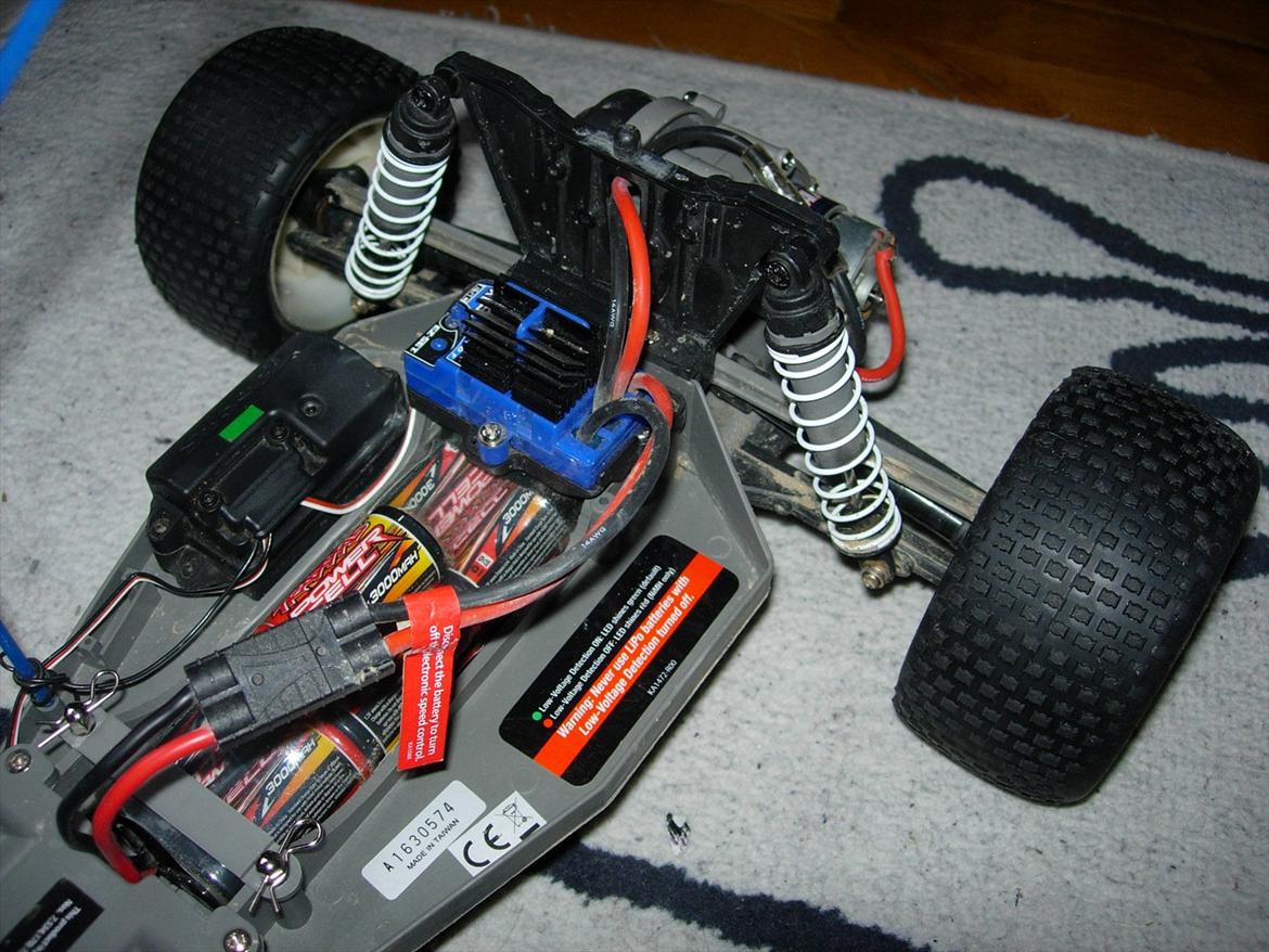Off-Roader Traxxas Rustler billede 3