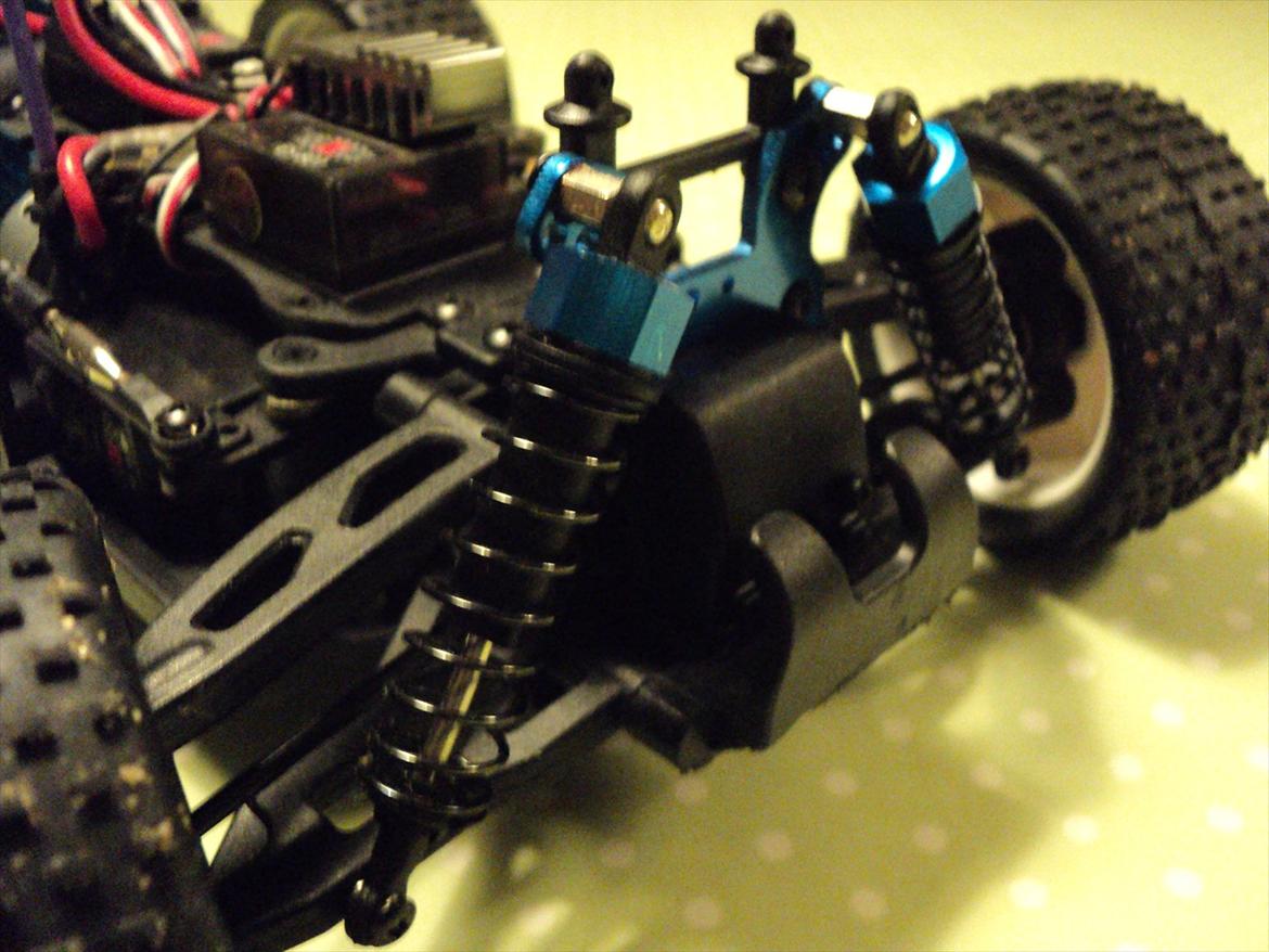Off-Roader MaXaM 1/16 Truggy 4WD - alu tårn billede 5